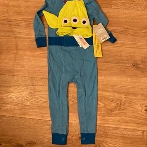 Disney baby one piece set new with tags